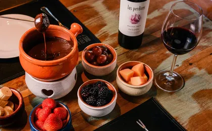 Swiss night in Gramado with fondue dinner