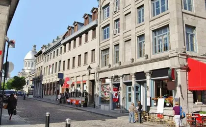 Walking tour of Old Montréal