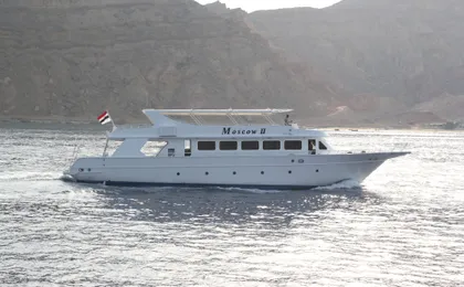Full-day Royal Seascope and snorkeling cruise with lunch from Dahab
