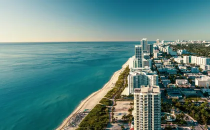 Miami beach private plane tour with drinks