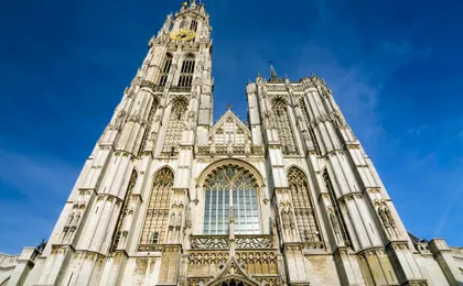 Antwerp self-guided walking tour with audio app