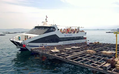 Full-day tour and boat trip to Rías Baixas from Santiago