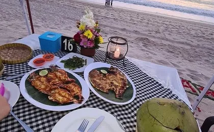 Best Romantic Seafood Dinner at Jimbaran Beach Sunset