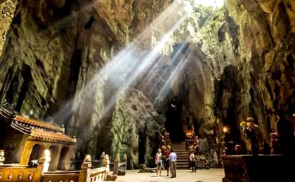 Tour to Marble Mountains, Monkey Mountain and Lady Buddha