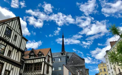 Rouen 2-hour city walking tour with a local