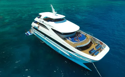 Great Barrier Reef cruise with scenic helicopter flight