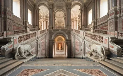Reggia di Caserta guided tour from Naples