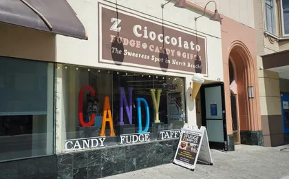 San Francisco North Beach food and history walking tour
