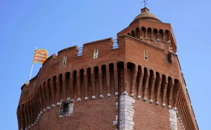 Perpignan city highlights walking tour with a local guide
