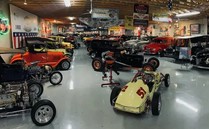 Count's Kustom VIP car tour