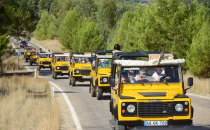 Fethiye 4x4 safari tour to Saklıkent Gorge and Gizlikent Waterfall