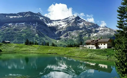 Full-day tour to Glacier 3000 and Montreux from Geneva