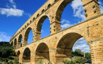 Saint Remy, les Baux de Provence & Pont du Gard from Avignon