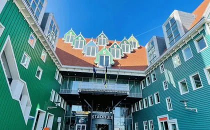 Self-guided audio tour of Zaandam's history, art and architecture