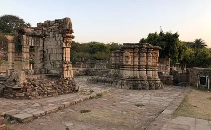 One Way Transfer From Bundi To Udaipur Drop With Optional Stop at Chittorgarh