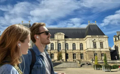 Explore Rennes freely with an immersive audio tour