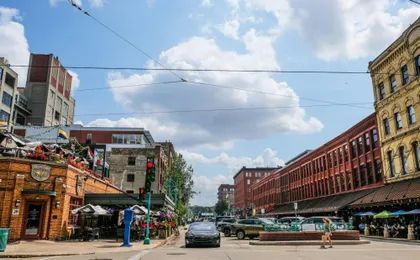 Milwaukee Third Ward donuts and sweet treats guided walking tour