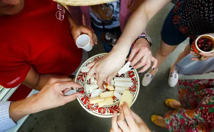 Bohemian Bucharest markets and mahallas guided tour with tasting