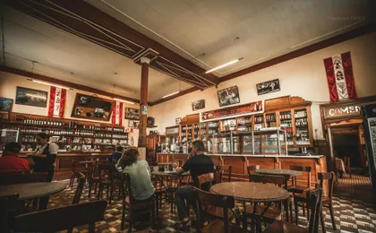Lima local market, Chinatown and Cordano bar private tour