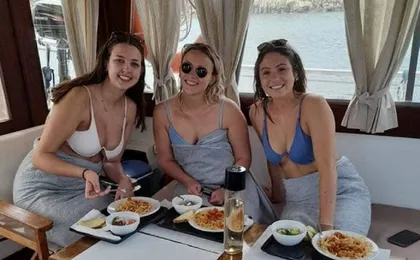 Little Venice and Agios Stefanos cruise