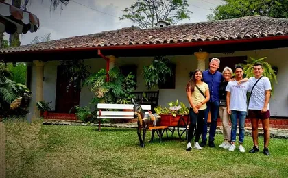 Salto del Tequendama y Hacienda Cafetera desde Bogotá – Naturaleza y Café en un día