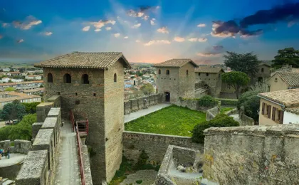 Carcassonne self-guided walking tour with audio app