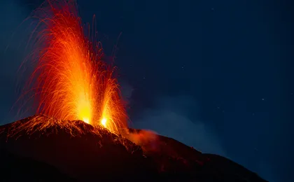 Stromboli Sciara del Fuoco sunset trekking