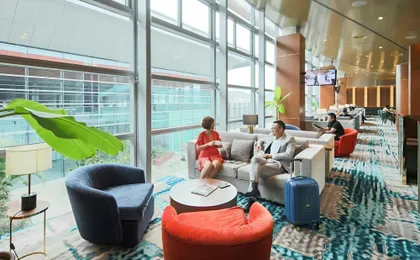 Access to the Van Don International Airport business lounge