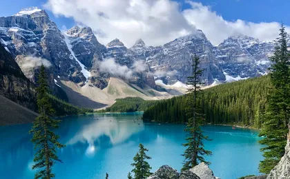 Lake Louise, Yoho National Park and Moraine Lake tour from Calgary