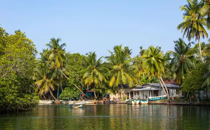 Madampe Ganga boat safari