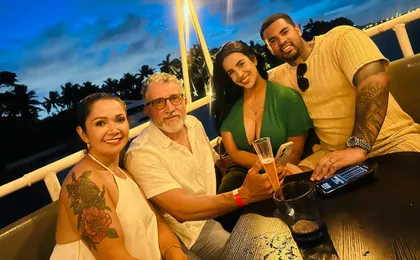 Miami skyline champagne cruise on Biscayne Bay