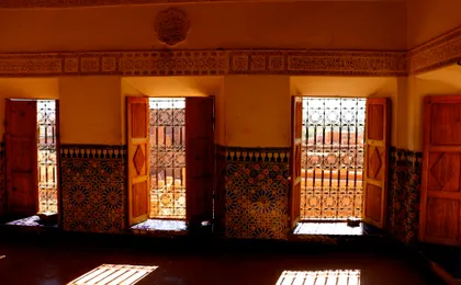 Private Full-Day Tour of Ouarzazate and Oasis Fint