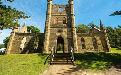One way bus transfer from Port Arthur to Hobart