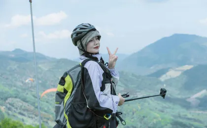 Nha Trang hiking and paragliding adventure with pilot