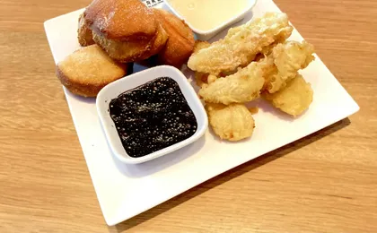 South Beach food tour with 3 tastings and Cuban sandwich in Miami