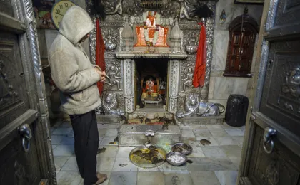 Visit Junagarh Fort and Karni Mata Temple with Jodhpur Drop from Bikaner
