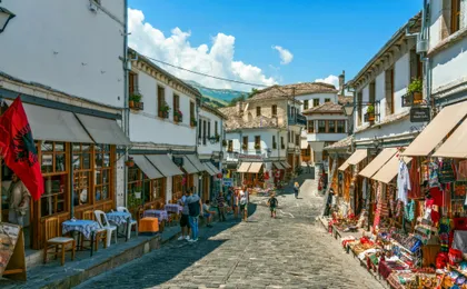 Guided tour of Gjirokastra's historical sites
