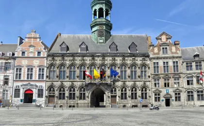 Mons city highlights walking tour with a local