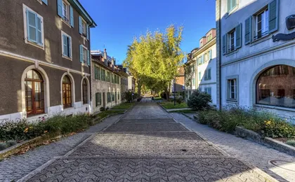 Self-guided audio tour of the Carouge district in Geneva