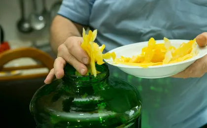 Limoncello factory tour and tasting in Amalfi's centre