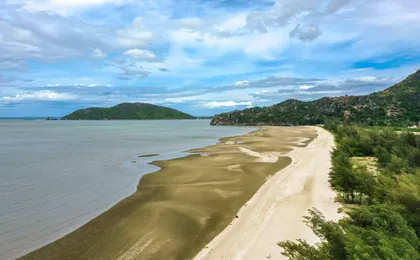 Sam Roi Yot National Park from Hua Hin