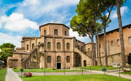 Full-day private tour of Ravenna with mosaics admission