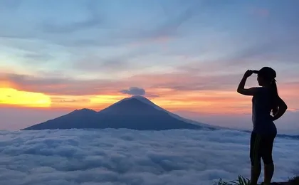 Private Tour : Mount Batur Sunrise Trekking and Rice Terrace with All Inclusive