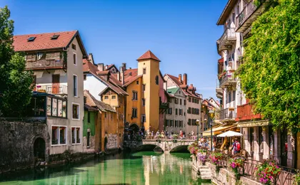 Private guided tour of Annecy's Historical Center