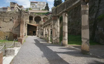 Herculaneum private and personalized tour with a local guide