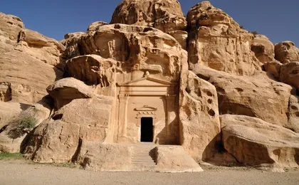 Petra Round-Trip Tour from Wadi Rum – Full-Day Private Excursion