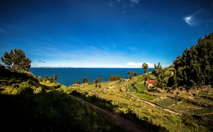 Full-Day Tour to the Lake Islands of Uros and Taquile with Lunch