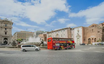 Rome Train Trip from Civitavecchia with Hop-On Hop-Off and Colosseum
