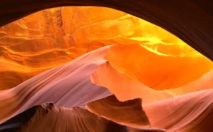 Lower Antelope Canyon guided hiking tour