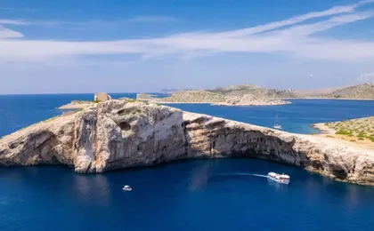 Kornati National Park, Mana, Kukljica and Lojena Beach Boat Tour